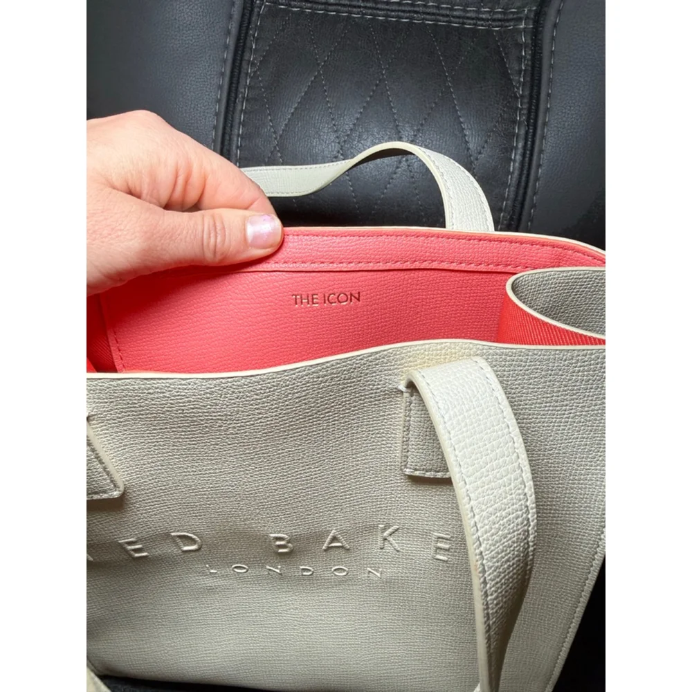 Ted Baker London Small Icon Tote Cream Pink Interior - Picture 6 of 6